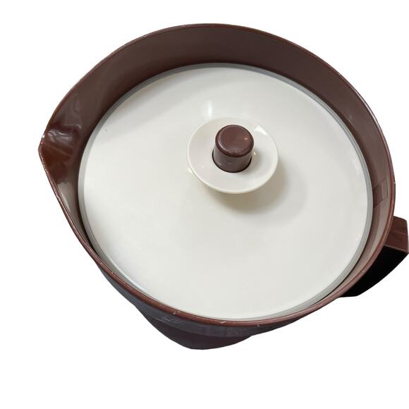 Tupperware 800 802 2 Qt Pitcher Push Button Seal Lid Juice Tea Retro Vintage - Picture 6 of 13